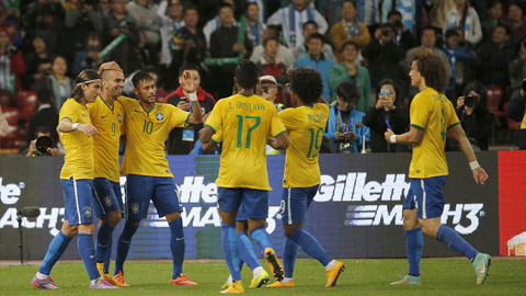 Brazil 2-0 Argentina: Tardelli ghi bàn, Dunga ghi điểm