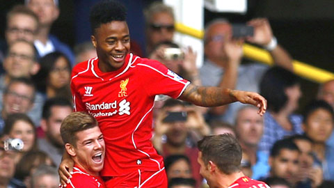 Sterling gia hạn với Liverpool tới 2019