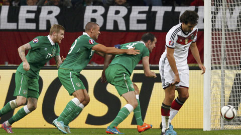 Đức 1-1 Ireland: Nhà VĐTG lại vấp ngã