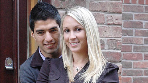Chuyện tình cổ tích giữa Luis Suarez và cô vợ Sofia