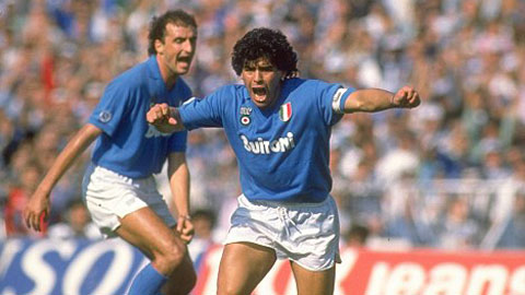 Napoli tái ngộ Maradona khi đổi chủ?