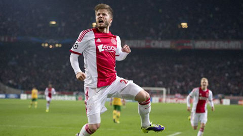 01h45 ngày 19/10: Twente vs Ajax