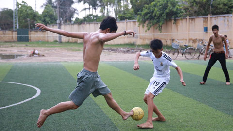 Bóng đá ở huyện đảo Lý Sơn: Có điện phải mua ngay ti vi để coi U19 Việt Nam