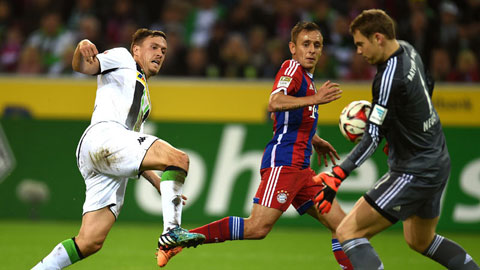 M’gladbach 0-0 Bayern: Neuer giúp Bayern giành điểm