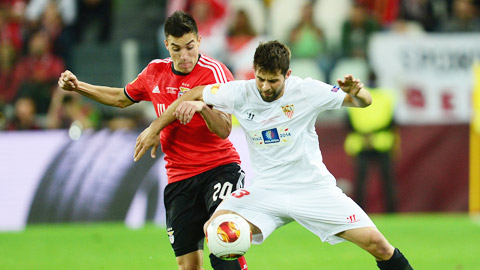 03h05 ngày 7/11, Sevilla vs Standard Liege: Sa chân vào hiểm địa