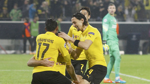 Dortmund vào vòng knock-out sớm 2 lượt đấu: Tấm vé của niềm tin!