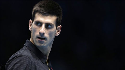 Vòng bảng ATP World Tour Finals: Djokovic đặt 1 chân vào bán kết