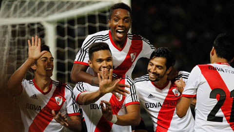 04h15 ngày 17/11: River Plate vs Olimpo