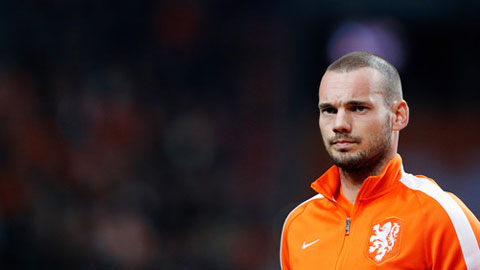 Milan tranh giành Sneijder với M.U