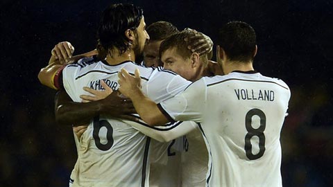 Tây Ban Nha 0-1 Đức: Toni Kroos hạ knock-out "Bò tót"