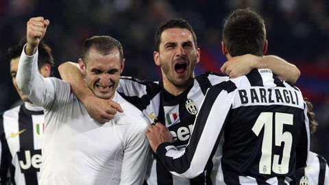 Max Allegri và những phương án phòng ngự ở Juventus
