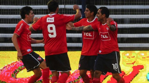 07h30 ngày 30/11: Independiente vs Newell’s Old Boys