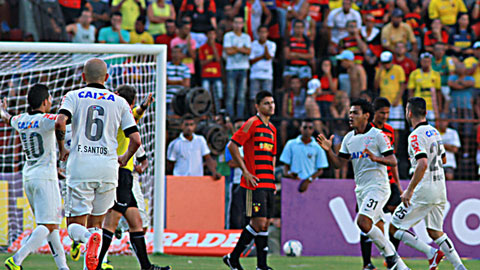 04h30 ngày 30/11: Criciuma vs Sport Recife
