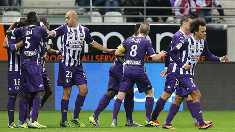 02h00, ngày 30/11: Toulouse vs Lorient