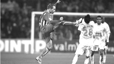 Ligue 1 dẫn đầu về đá rắn: “Tắc bóng” nhiều nên càng… tắc