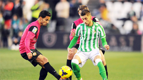 04h00 ngày 6/12: Betis vs Almeria