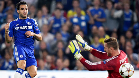 Chelsea thiếu dự phòng cho Fabregas