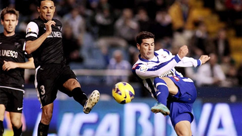 04h00 ngày 19/12: Malaga vs Deportivo