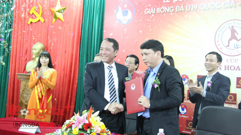 Tập đoàn Hoa Sen năm thứ 3 liên tiếp tài trợ giải U19 Quốc gia