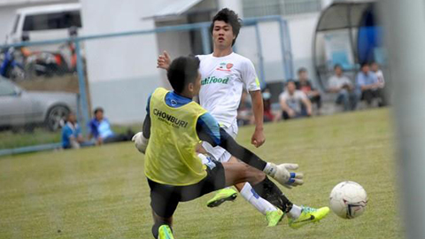 Công Phượng lập cú đúp giúp HA.GL đánh bại Á quân Thai Premier League 2014