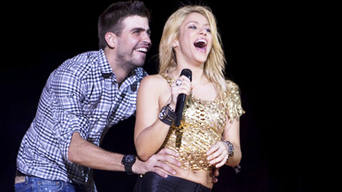 Shakira giữ lửa yêu với Pique thế nào?