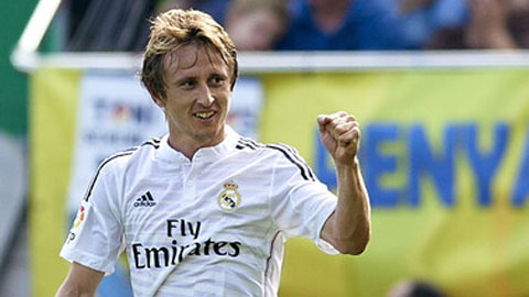 Modric kịp cùng Real đá vòng 1/8 Champions League