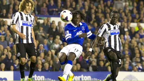 23h15, ngày 28/12, Newcastle vs Everton: Đánh sập tổ Chích chòe