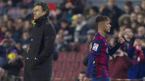 Hết Messi, tới lượt Neymar bất mãn với Luis Enrique