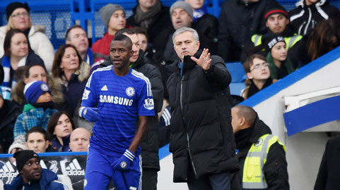 Vấn đề của Chelsea: Run rẩy khi rời Stamford Bridge