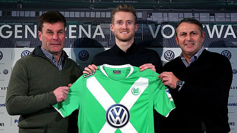 Schuerrle ra mắt Wolfsburg: Ấn tượng ngày trở về