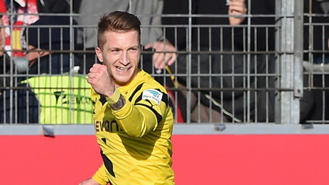 Reus chính thức gia hạn với Dortmund
