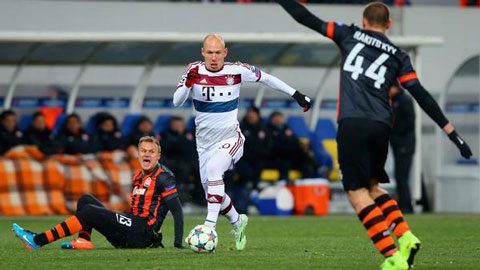 Với Robben, Bayern chỉ là đội bóng một người!
