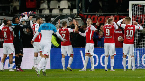 02h00 ngày 7/3: Willem II vs Twente