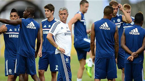 Tin giờ chót (11/3): Mourinho lại chơi "tâm lý chiến" với PSG