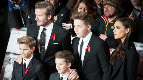 Con Beckham ngoan nhất Hollywood