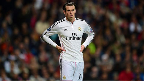 Bale phải "giơ đầu chịu báng" ở Real