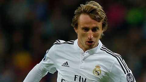 Chelsea và Man City muốn đưa Modric trở lại Anh