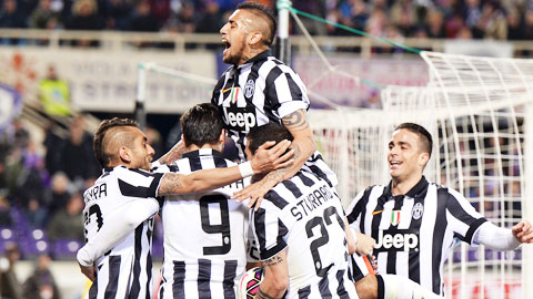 Juventus còn nguyên giấc mơ "ăn ba"
