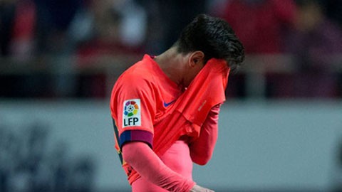 Sai lầm của Barca giúp Real đầy khí thế trở lại cuộc đua vô địch