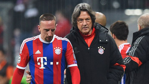 Bác sỹ giỏi nhất thế giới chia tay Bayern vì mâu thuẫn với Guardiola