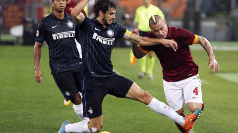 01h45 ngày 26/4, Inter vs Roma: Bất lợi... sân nhà!