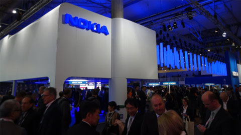 Nokia tung hỏa mù trước tin đồn trở lại sản xuất điện thoại