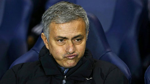 Mourinho ém nhẹm “thần dược” giúp Chelsea thắng ngược Leicester