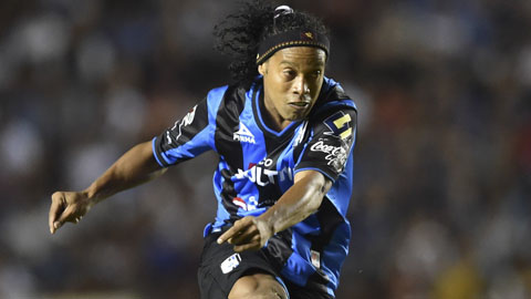 "Thất sủng" tại Mexico, Ronaldinho tìm đường sang Mỹ