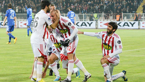 00h30 ngày 20/5: Sivasspor vs Galatasaray: Thắng vì danh dự