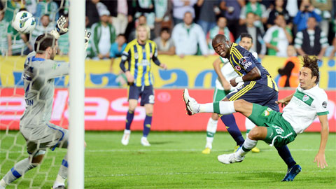 00h30 ngày 22/5: Fenerbahce vs Bursaspor