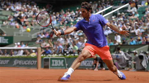Roger Federer và Halep khởi đầu suôn sẻ tại Roland Garros