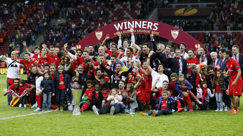 Sevilla vô địch Europa League lần 4: Chiến công phi thường