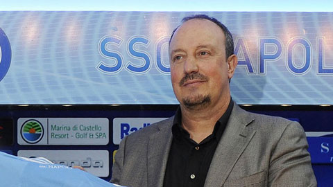 HLV Benitez tuyên bố rời Napoli, đến Real vào tuần tới