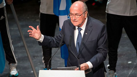 Chủ tịch FIFA Sepp Blatter có thể bị phế truất ngay cả khi thắng cử